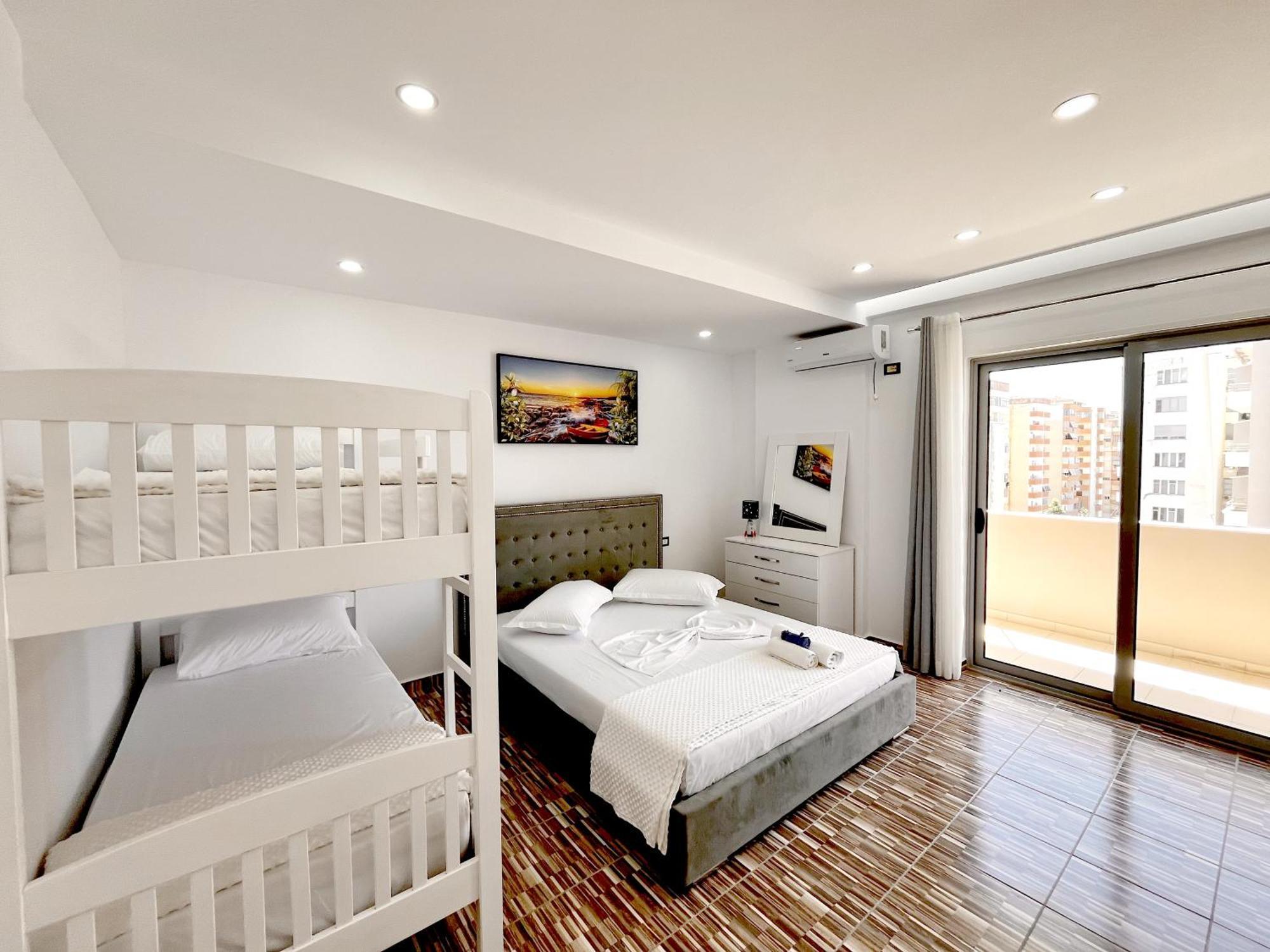 Kam Apartments In The City Center Avlonya Dış mekan fotoğraf