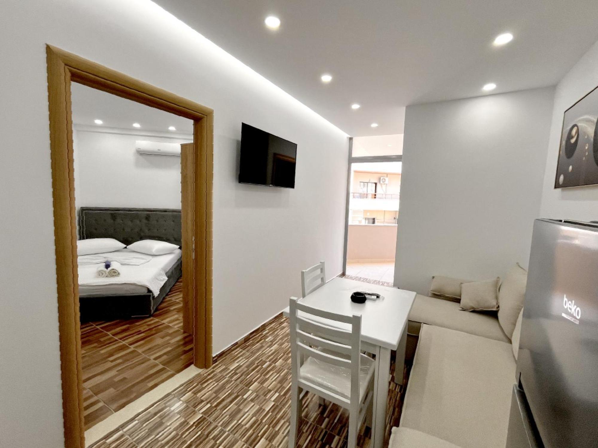 Kam Apartments In The City Center Avlonya Dış mekan fotoğraf